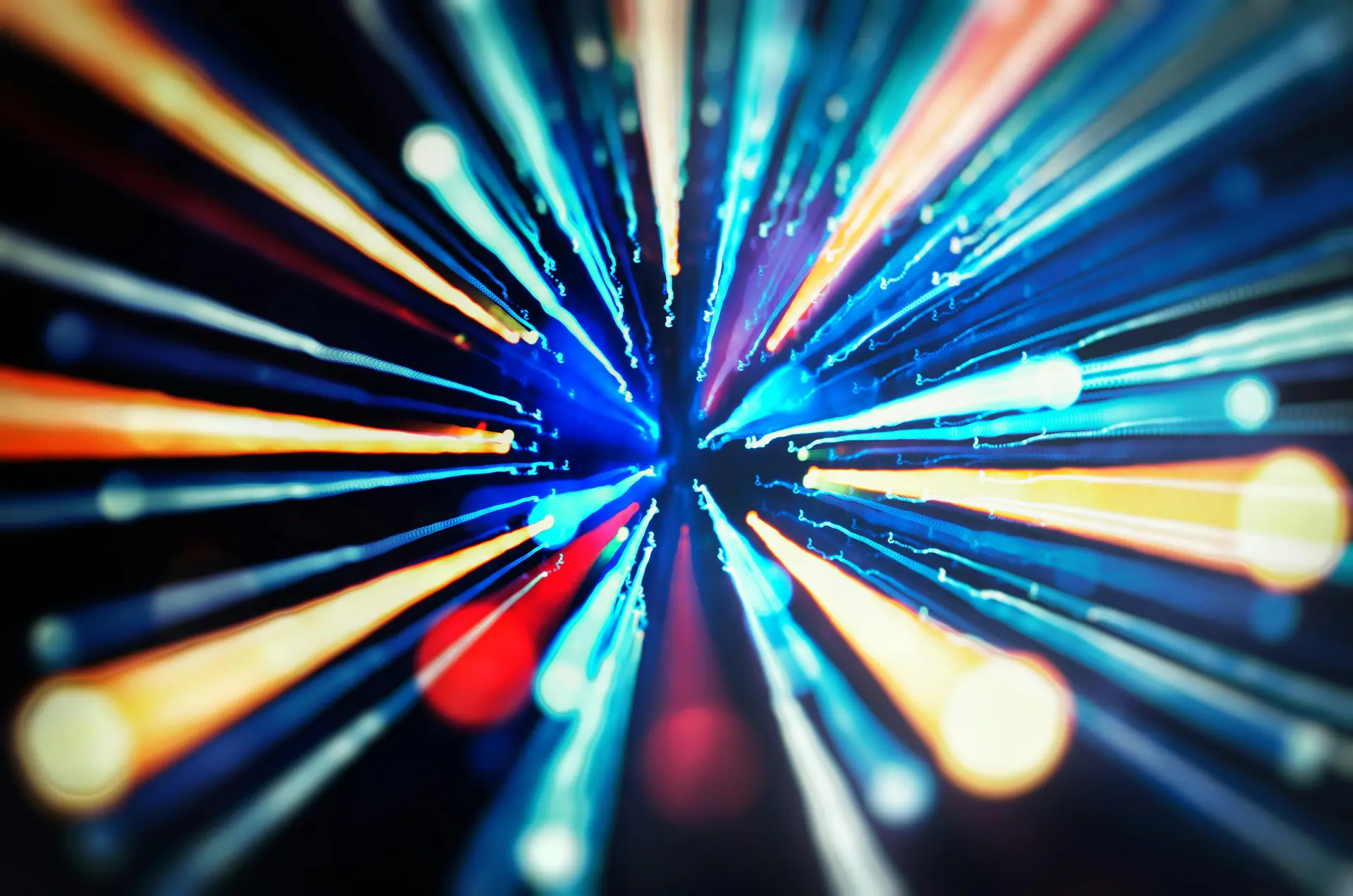 Infraestrutura de rede e fibra óptica da Conecta